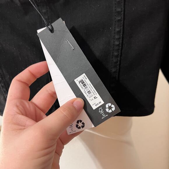 True Religion Womens Black Zipper Off Shoulder Cropped Top Sz XL NWT Y2K - Picture 5 of 11